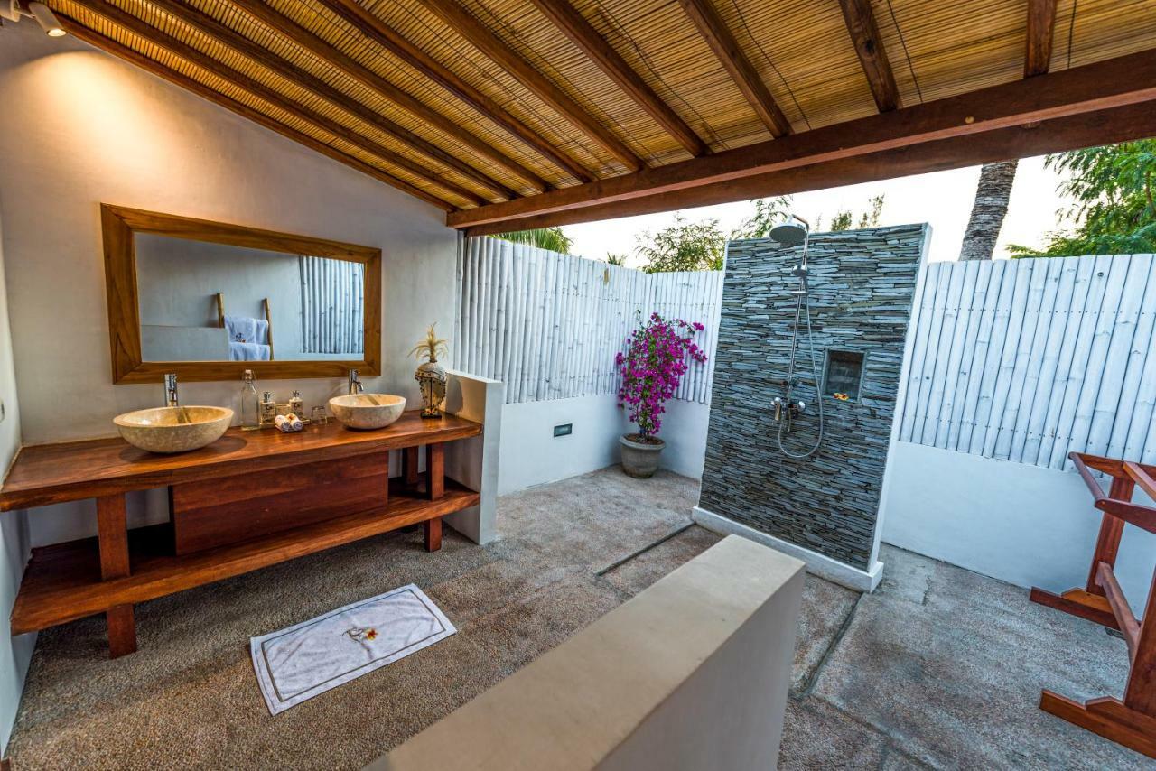 Villa Luna Sunset Beach Gili Trawangan Eksteriør billede